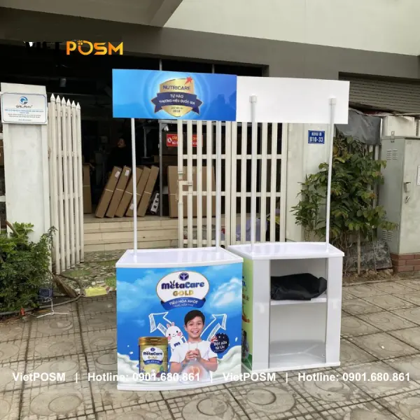Booth sampling nhựa 1