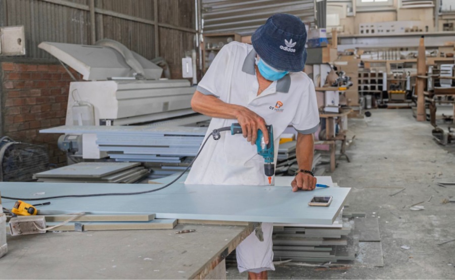 Quá trình thi công sản xuất nội thất tại xưởng của CT House