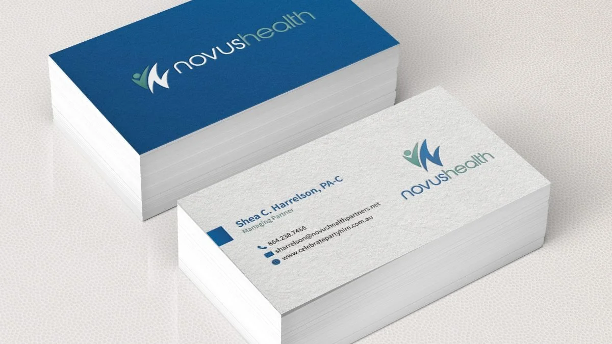Một hộp card visit gồm 50 - 100 danh thiếp