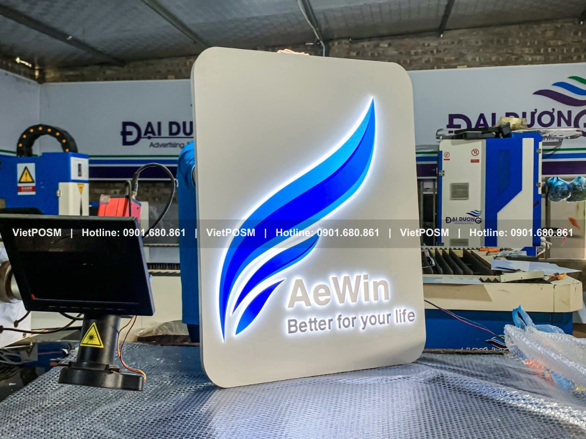 Thi công hộp đèn in logo bảng hiệu
