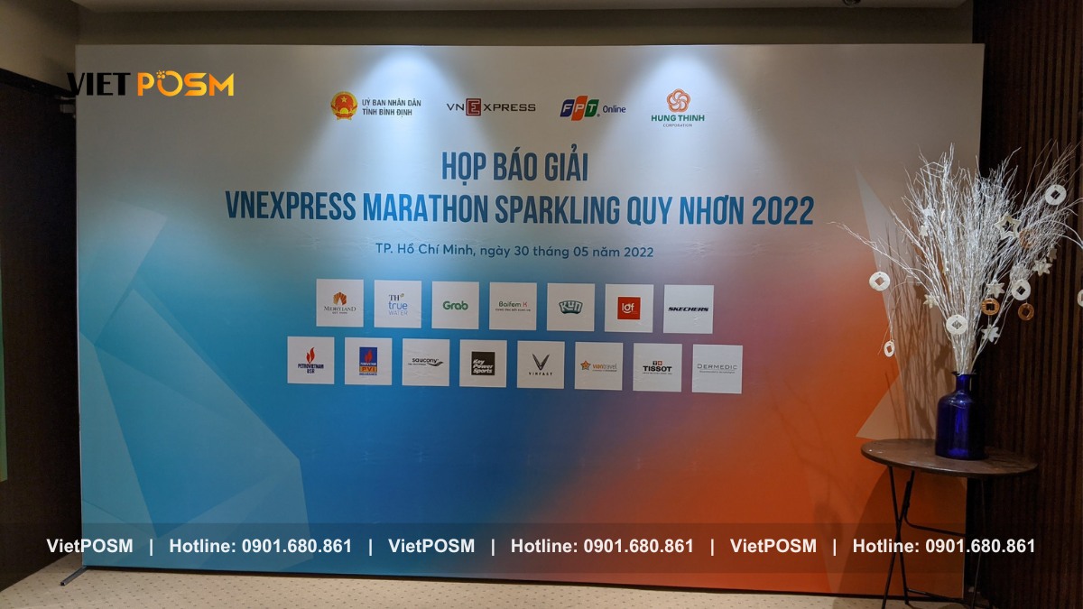 Mẫu backdrop họp báo chuyên nghiệp